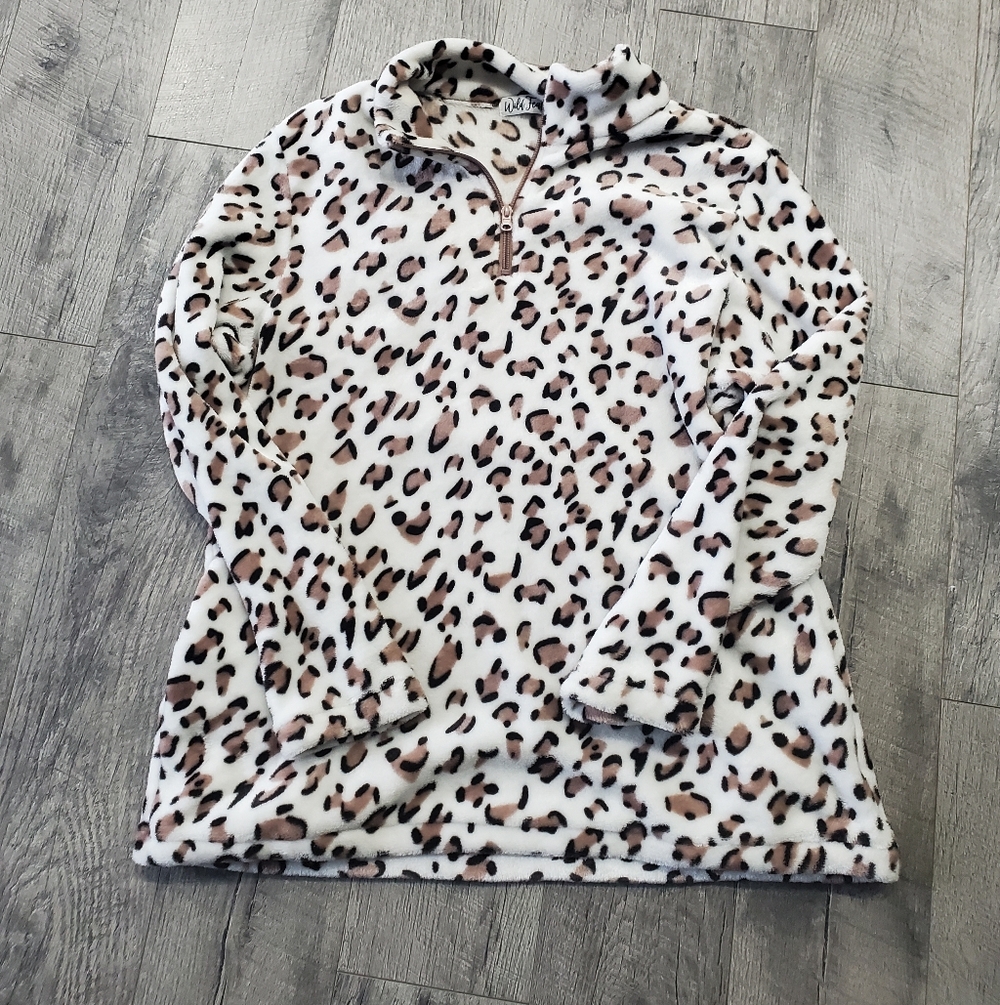White Leopard Wild Feathers Sherpa Fleece